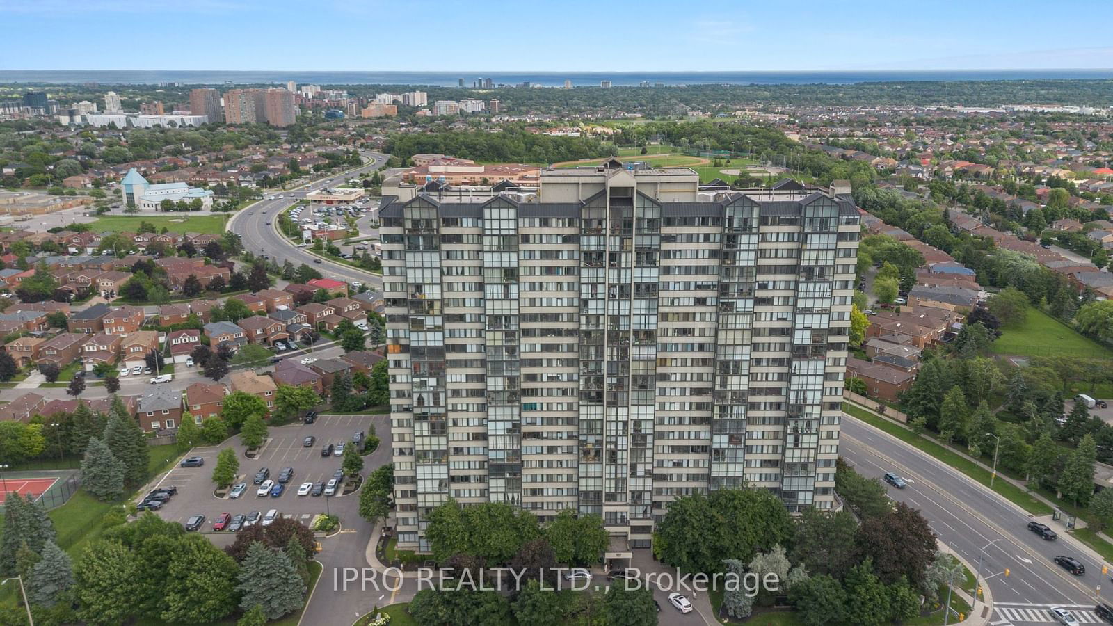 350 Webb Dr, unit 110 for sale