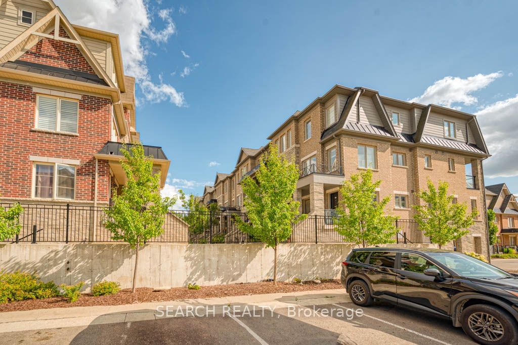 Newtowns at Mount Pleasant Townhomes, Brampton, Toronto