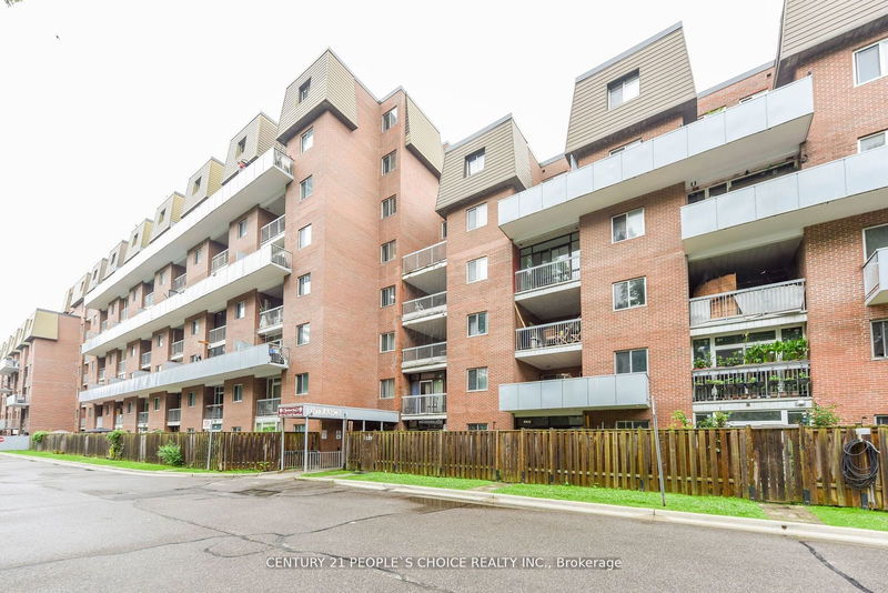 3025 The Credit Woodlands, unit 409 for sale