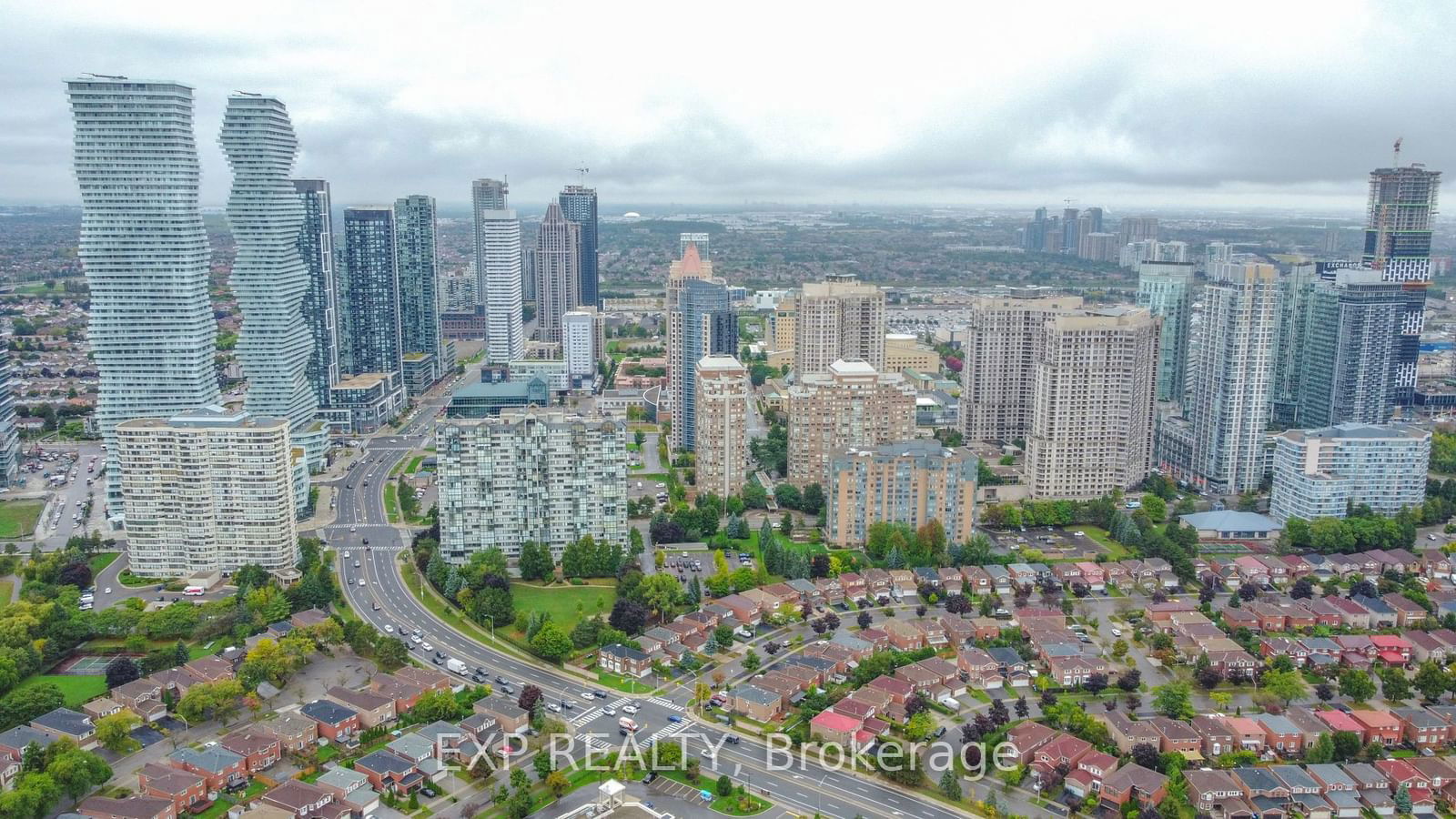 Monarchy Condos, Mississauga, Toronto