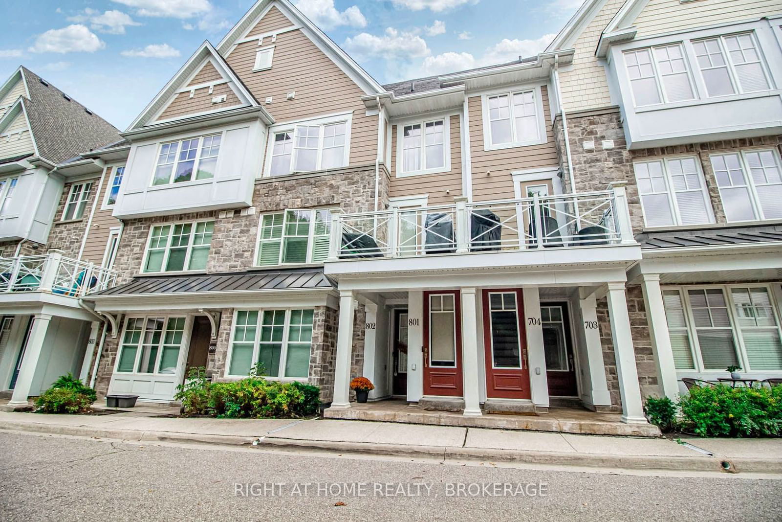 Stonewater Townhomes, Mississauga, Toronto