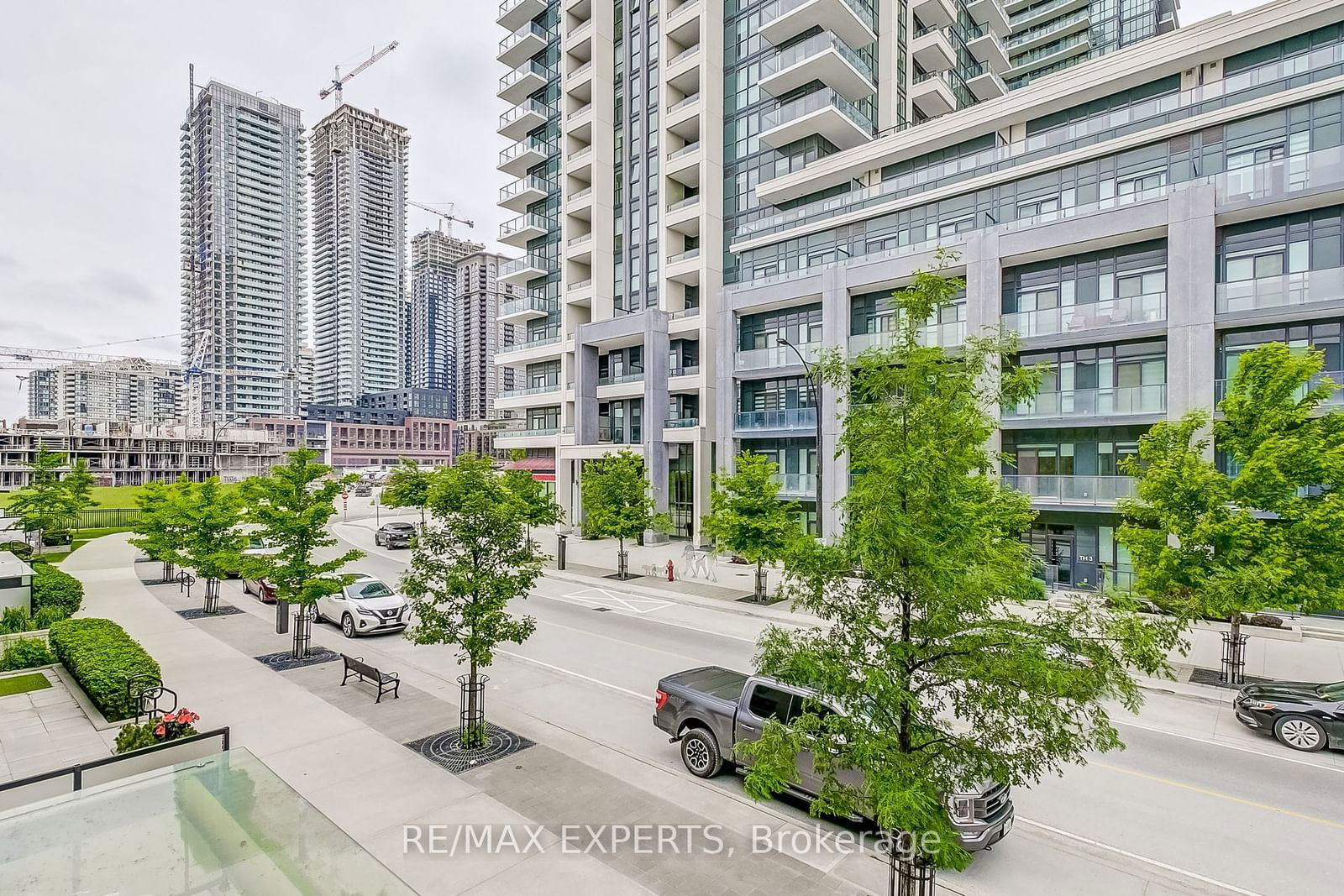 4070 Parkside Village Dr, unit TH 3 for sale