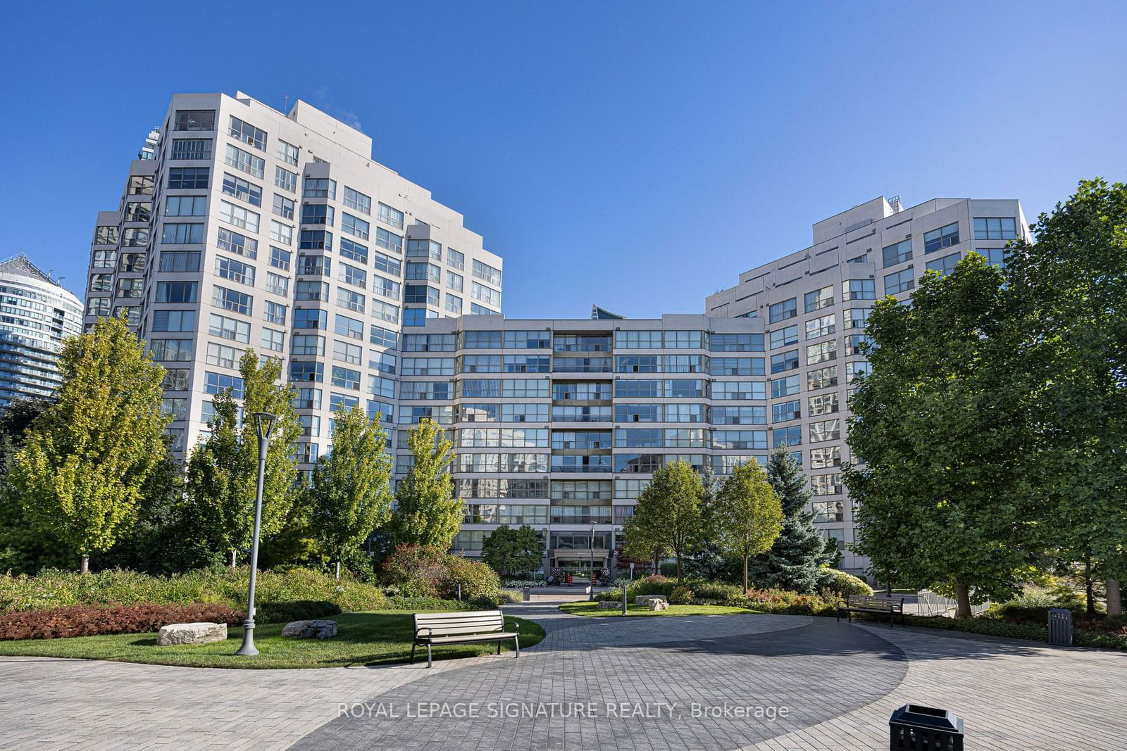 2261 Lake Shore Blvd, unit 518 for sale