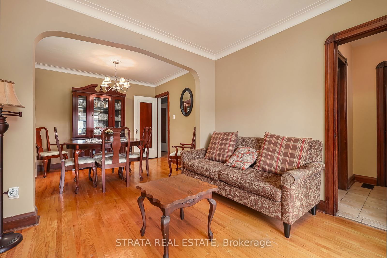 105 Belgravia Ave for sale 