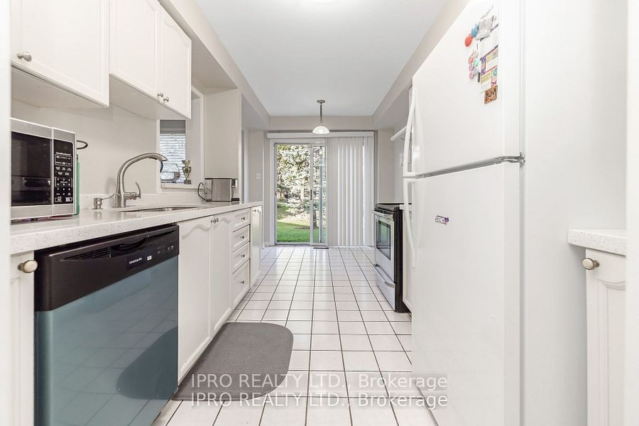 2555 Thomas St, unit 112 for sale