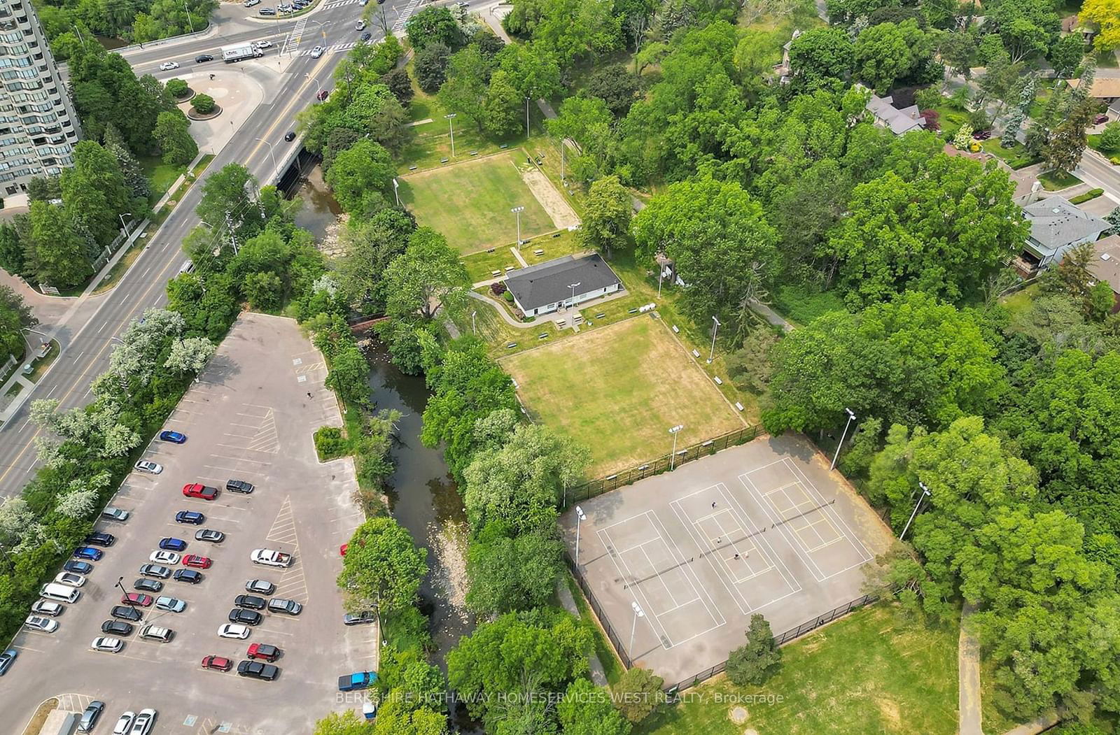 Barclay Terrace I Condos, Etobicoke, Toronto