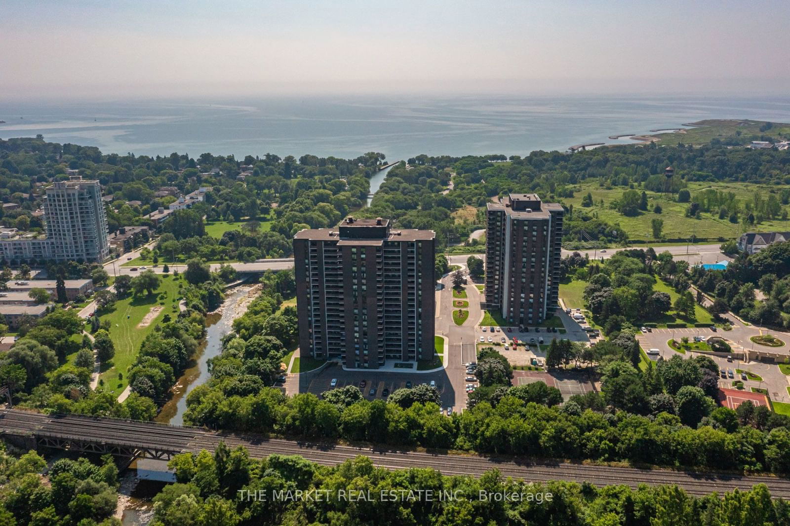 1535 Lakeshore Rd E, unit 1903 for sale