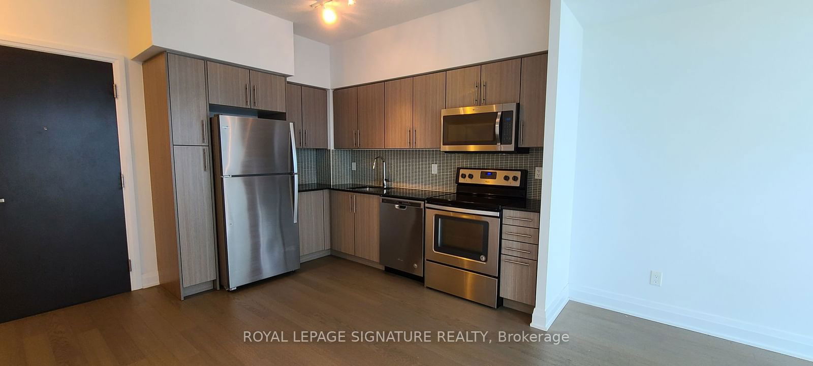 55 Speers Rd, unit 1213 for rent - image #5