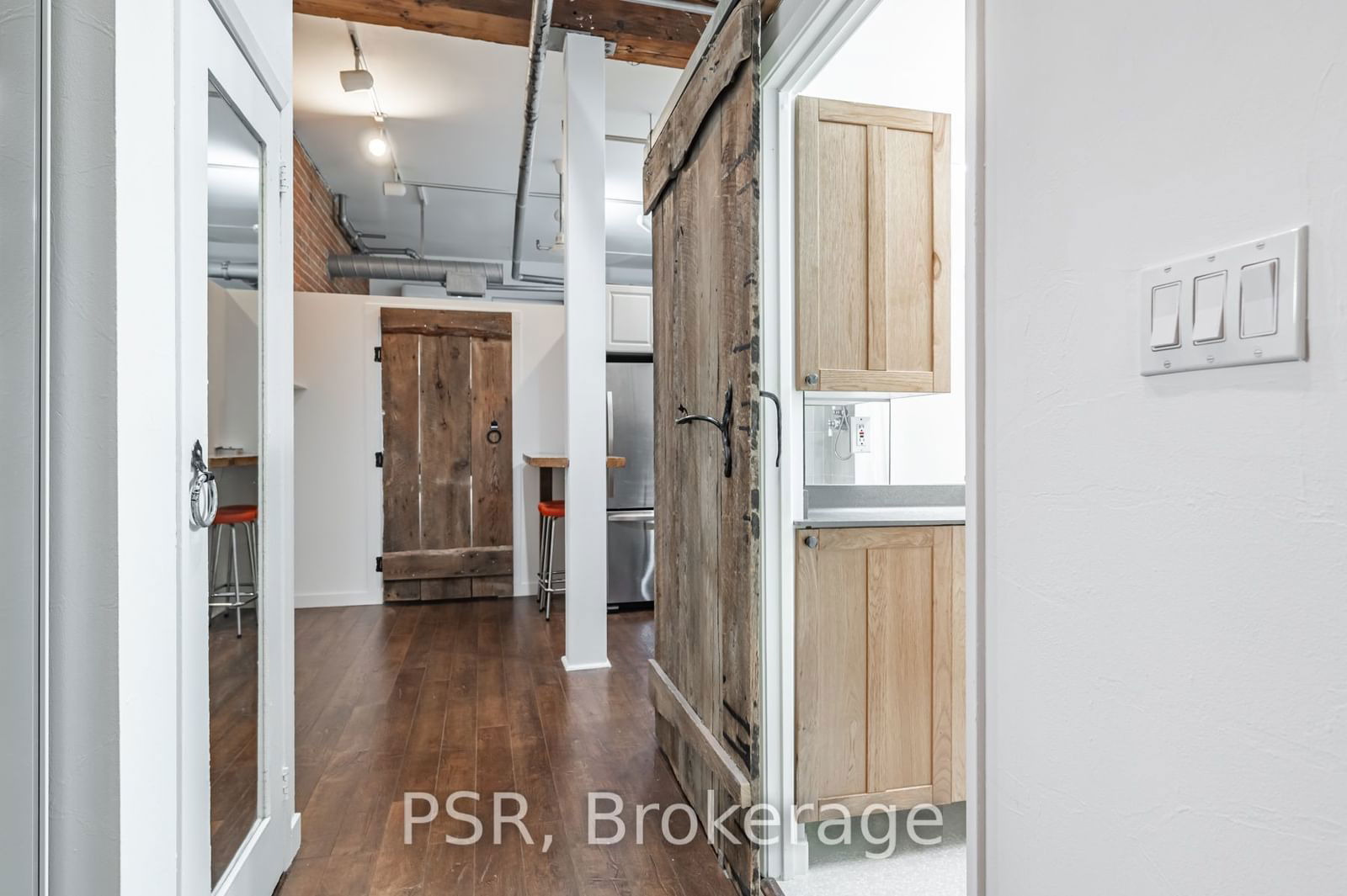 121 Prescott Ave, unit 4 for rent