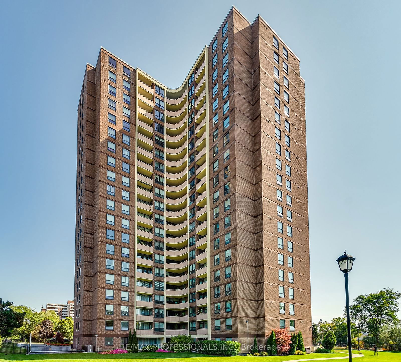 Top of the Humber Condos, Etobicoke, Toronto