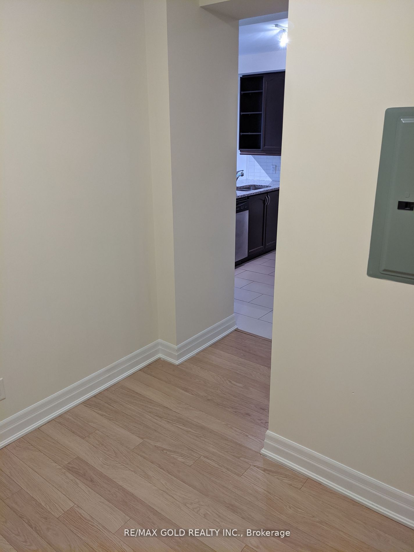 100 John St, unit 801 for rent