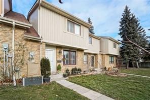 98 Falconer Drive Townhomes, Mississauga, Toronto