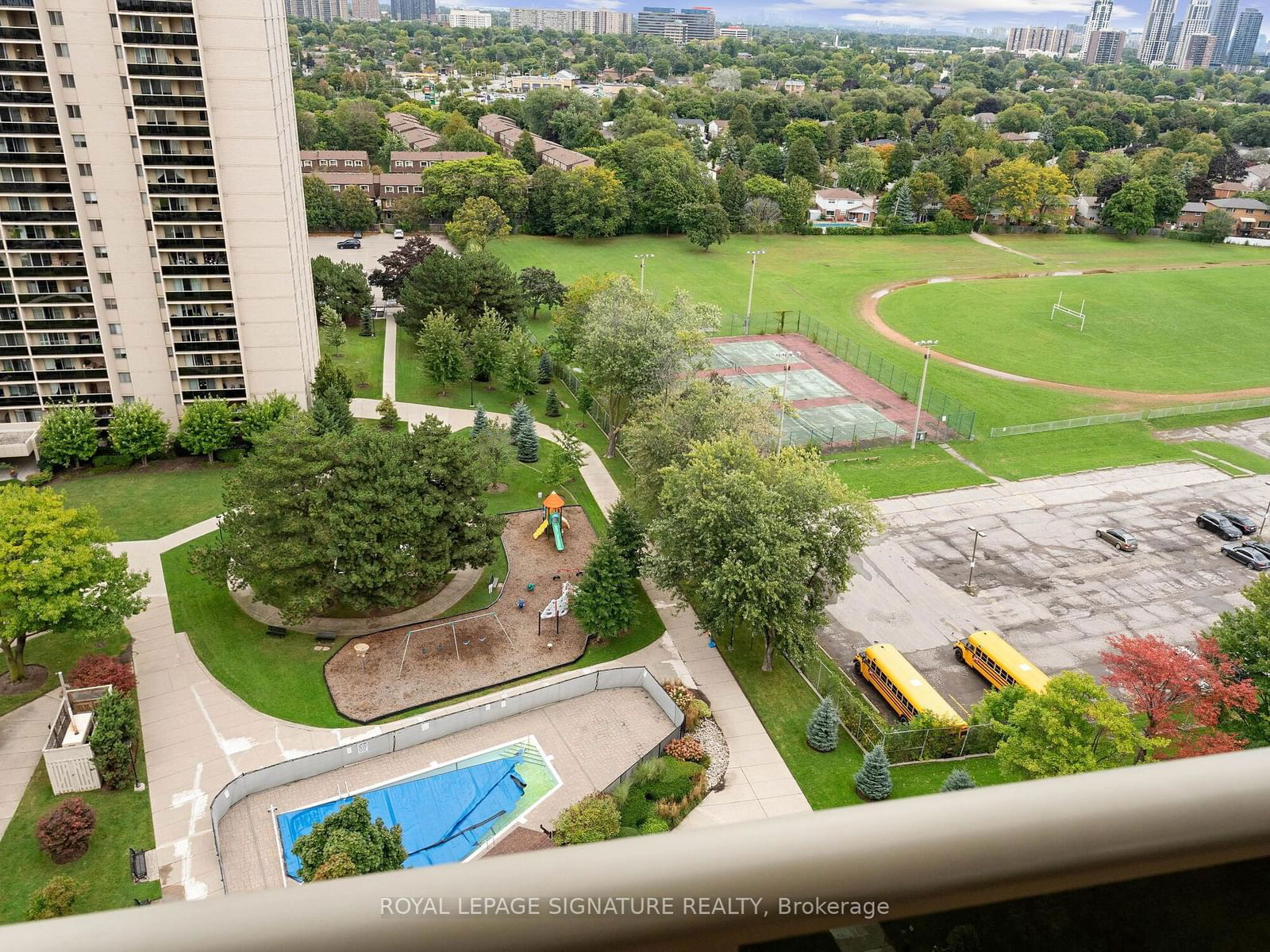 Millgate Manor Condos, Etobicoke, Toronto