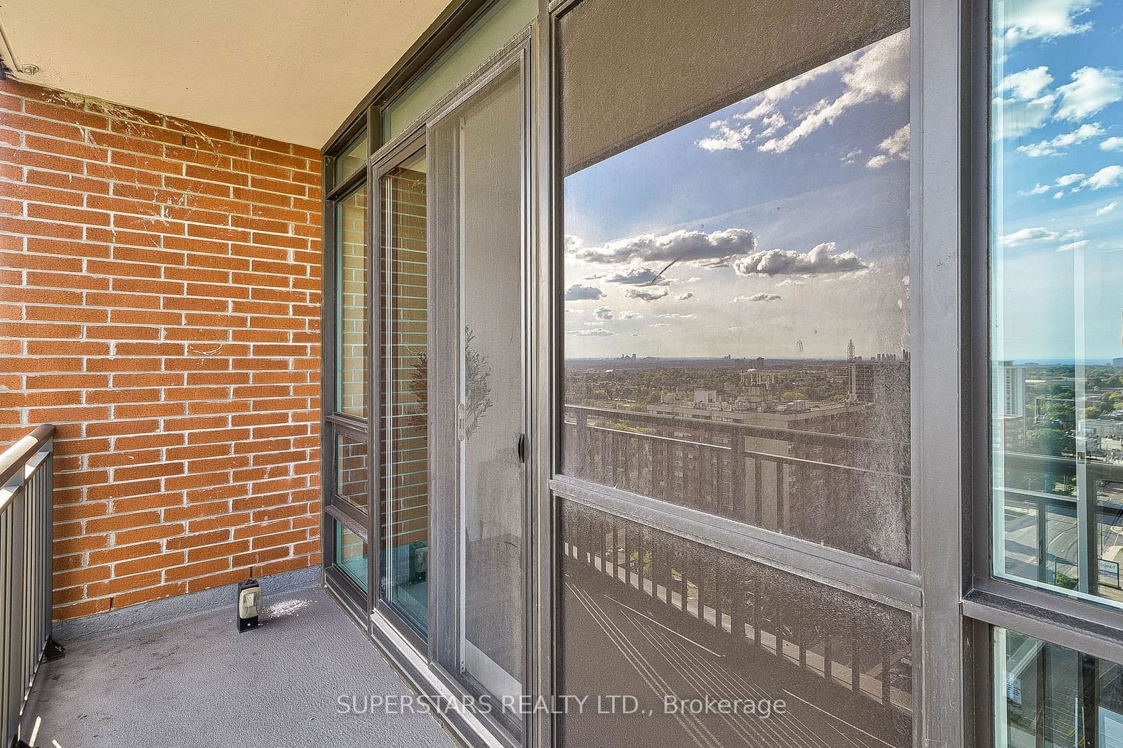 830 Lawrence Ave W, unit 1809 for sale