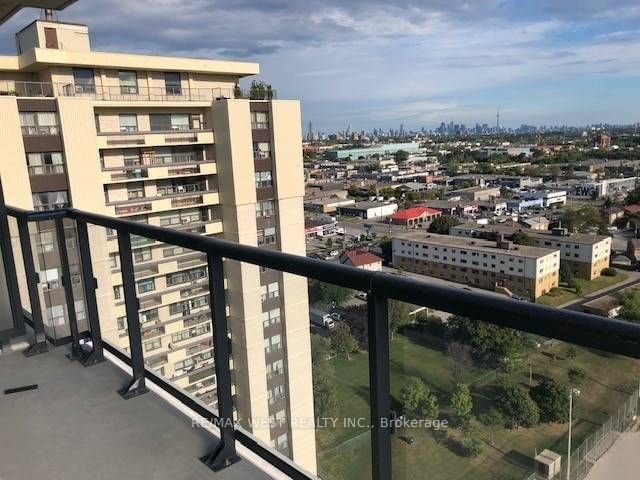 1461 Lawrence Ave W, unit 1909 for rent