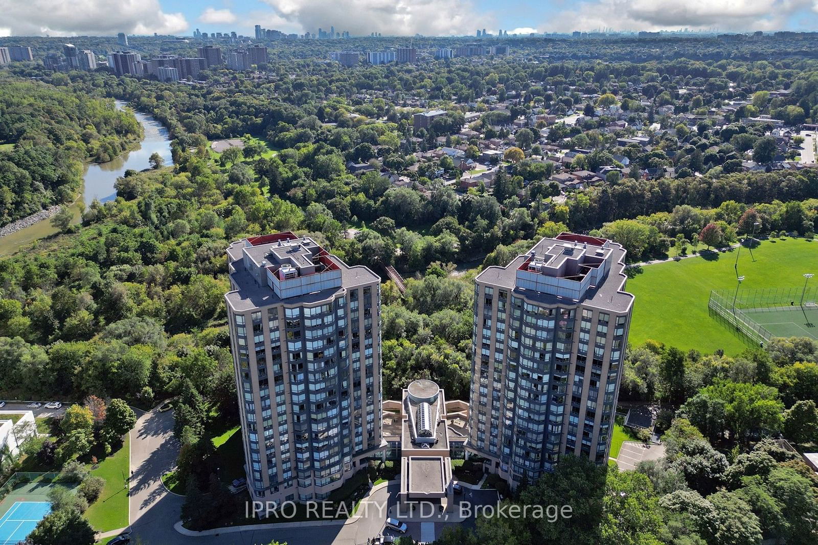 1 Hickory Tree Rd, unit 403 for sale