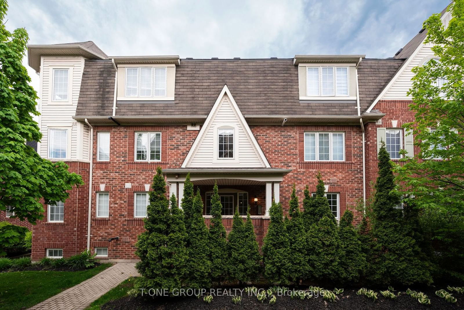 601 Shoreline Dr Townhomes, Mississauga, Toronto