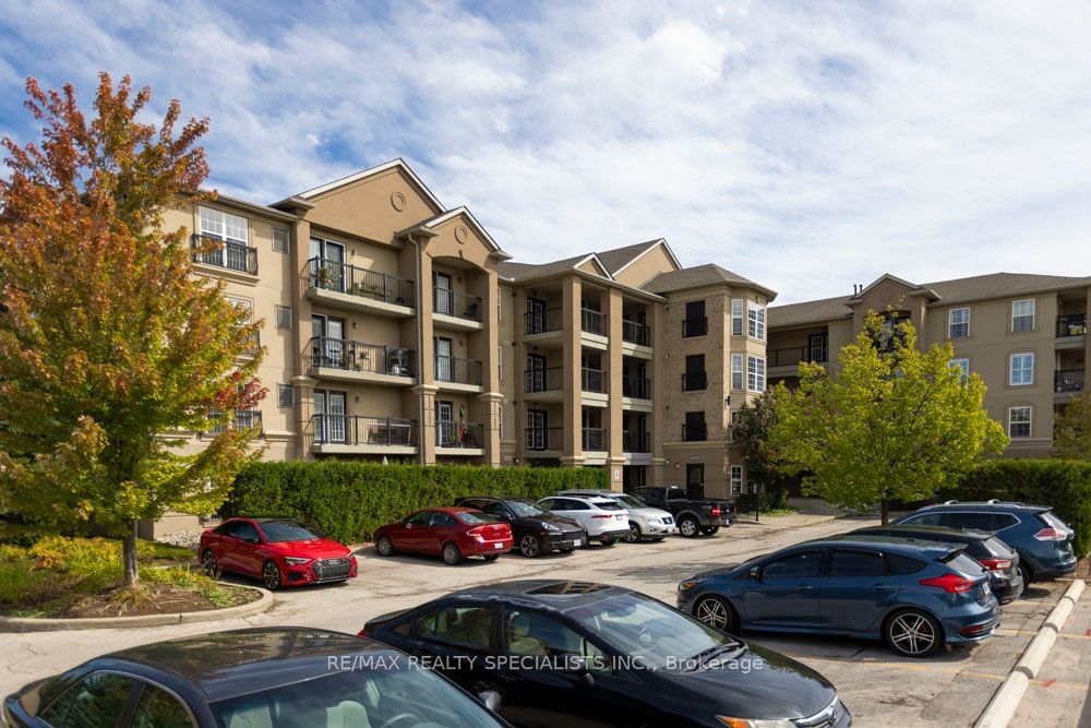 2055 Appleby Line, unit 410 for sale