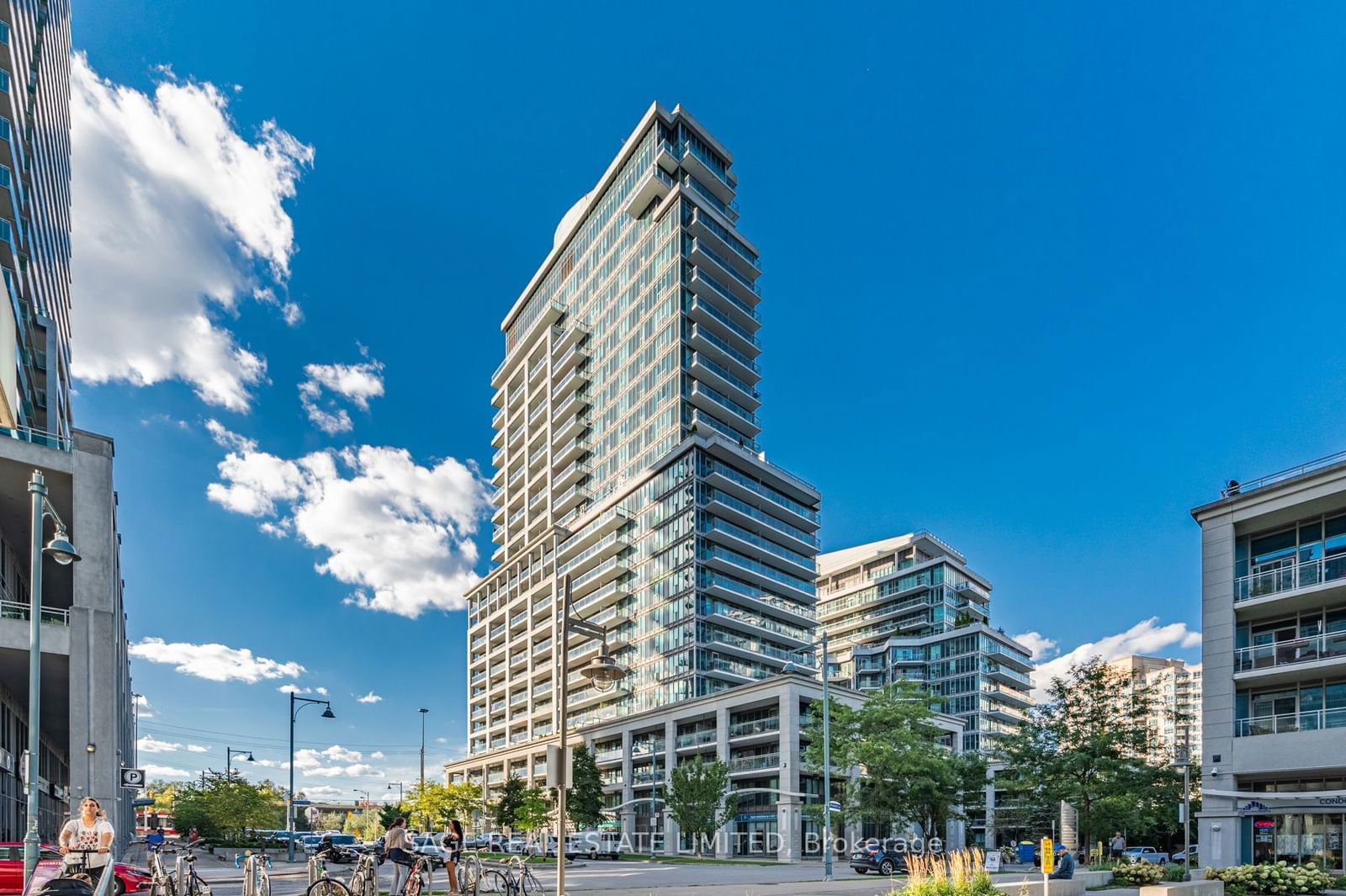 2121 Lakeshore Blvd W, unit 901 for rent