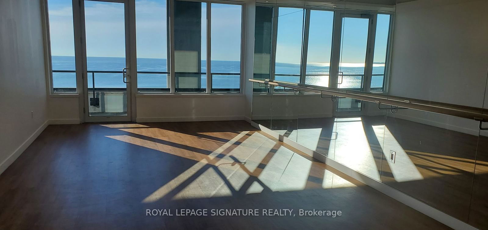 1926 Lake Shore Blvd W, unit 4015 for sale