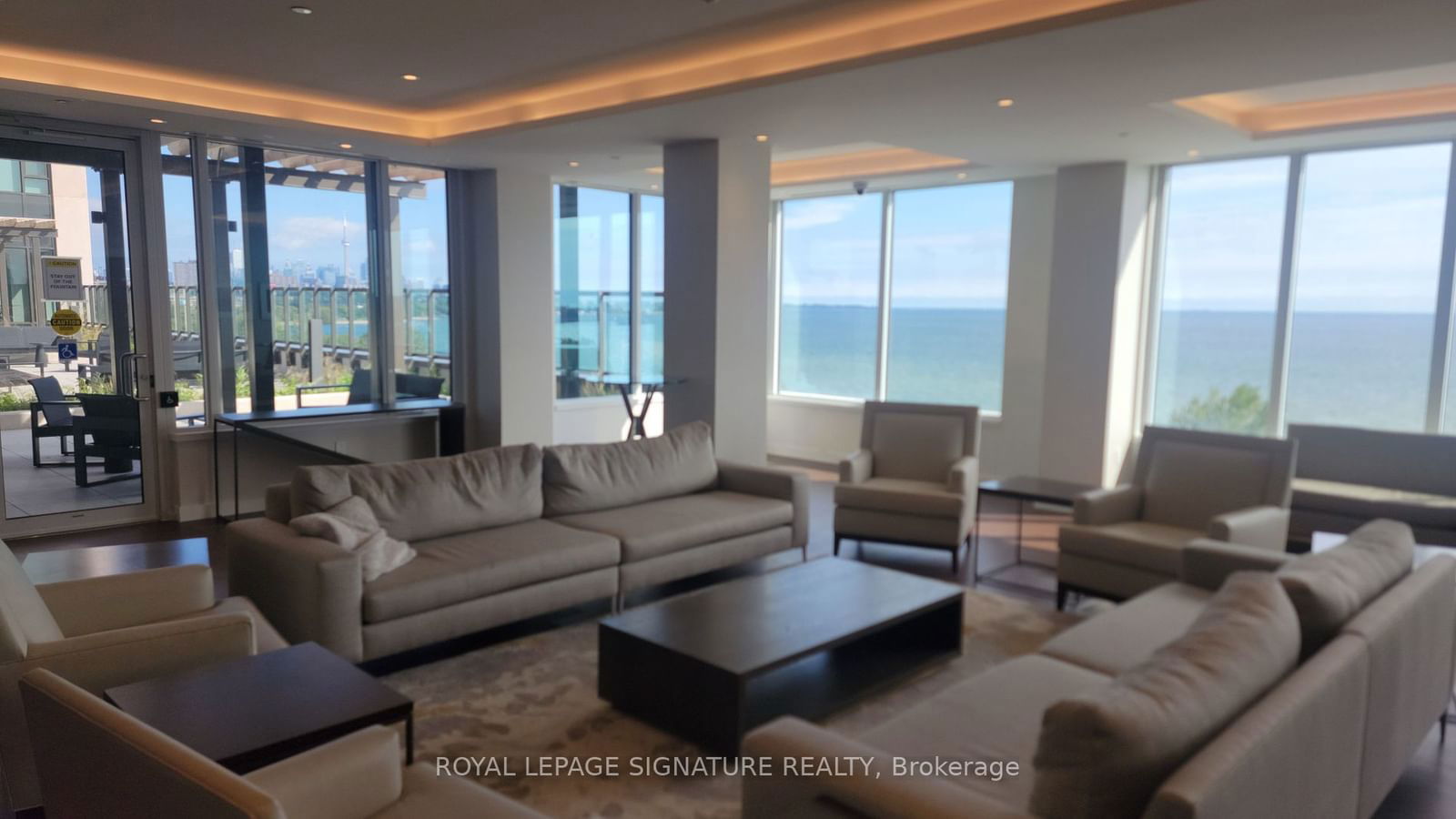 1926 Lake Shore Blvd W, unit 4015 for sale