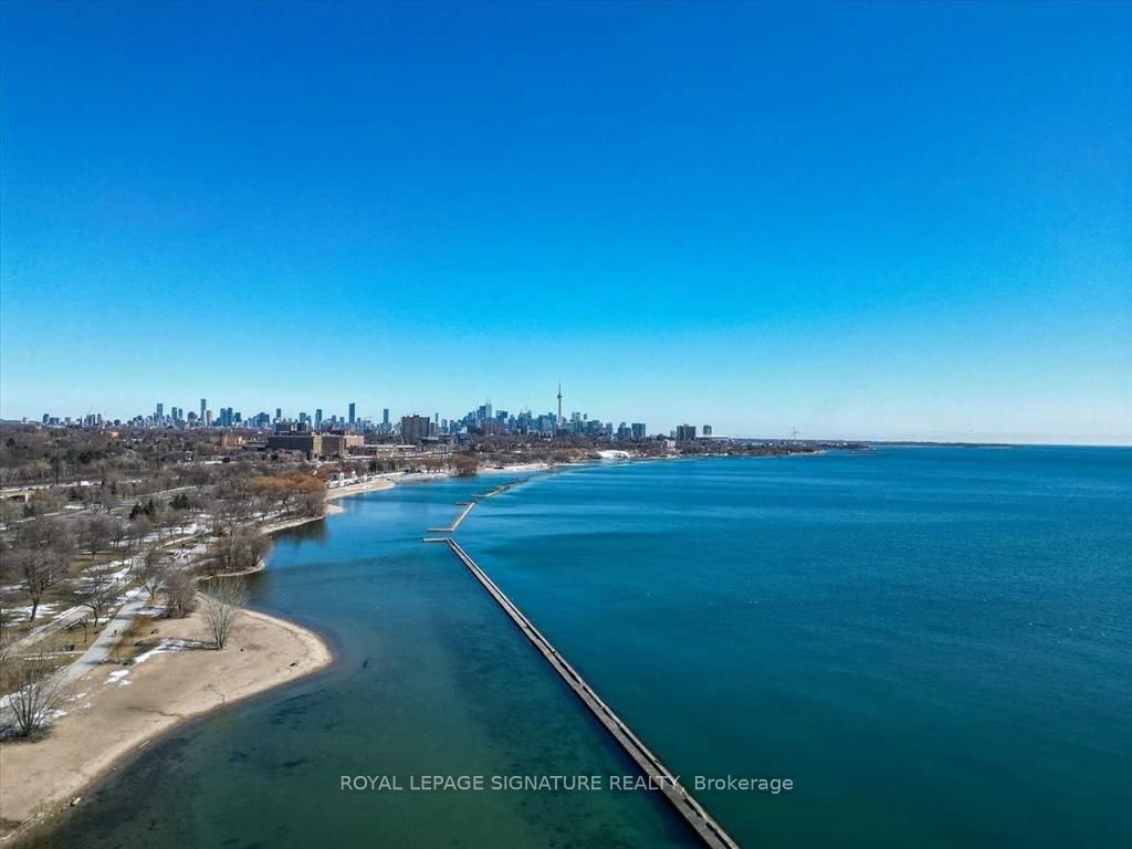 1926 Lake Shore Blvd W, unit 4015 for sale