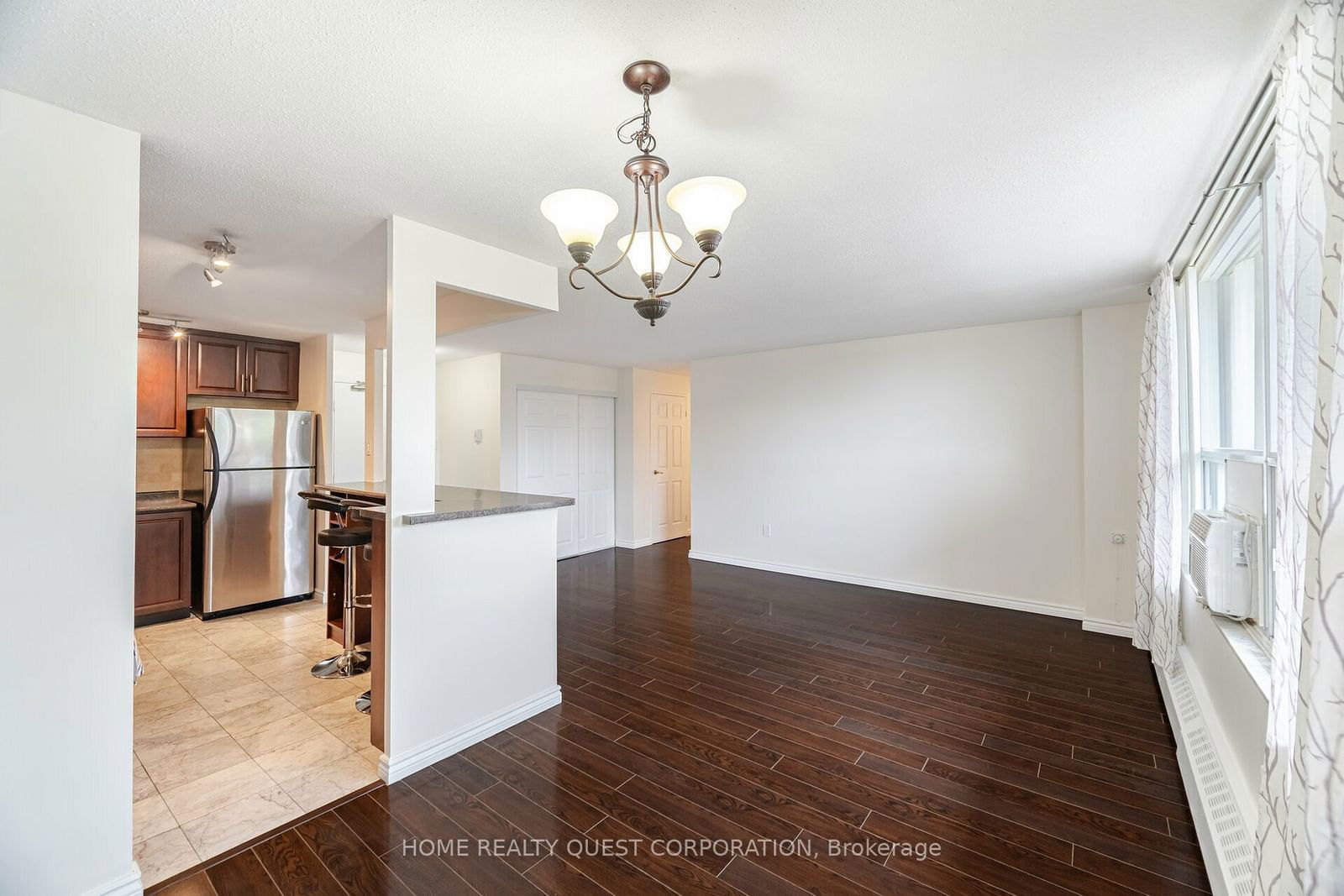 3120 Kirwin Ave, unit 403 for rent