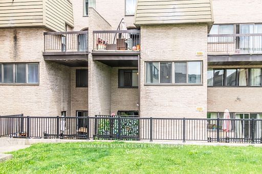 2095 Roche Crt, unit 124 for sale