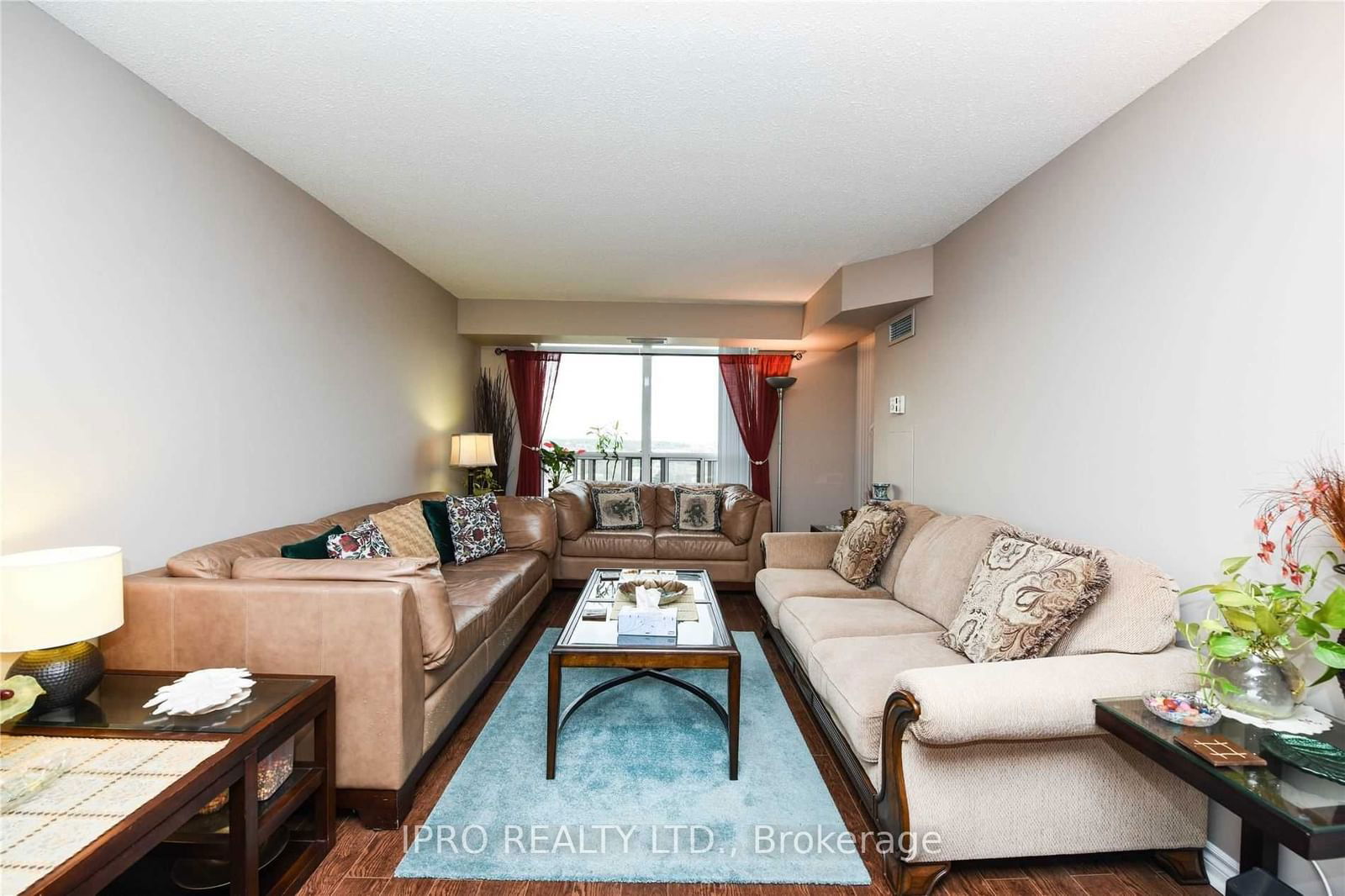 35 Kingsbridge Garden Circ, unit 1406 for rent