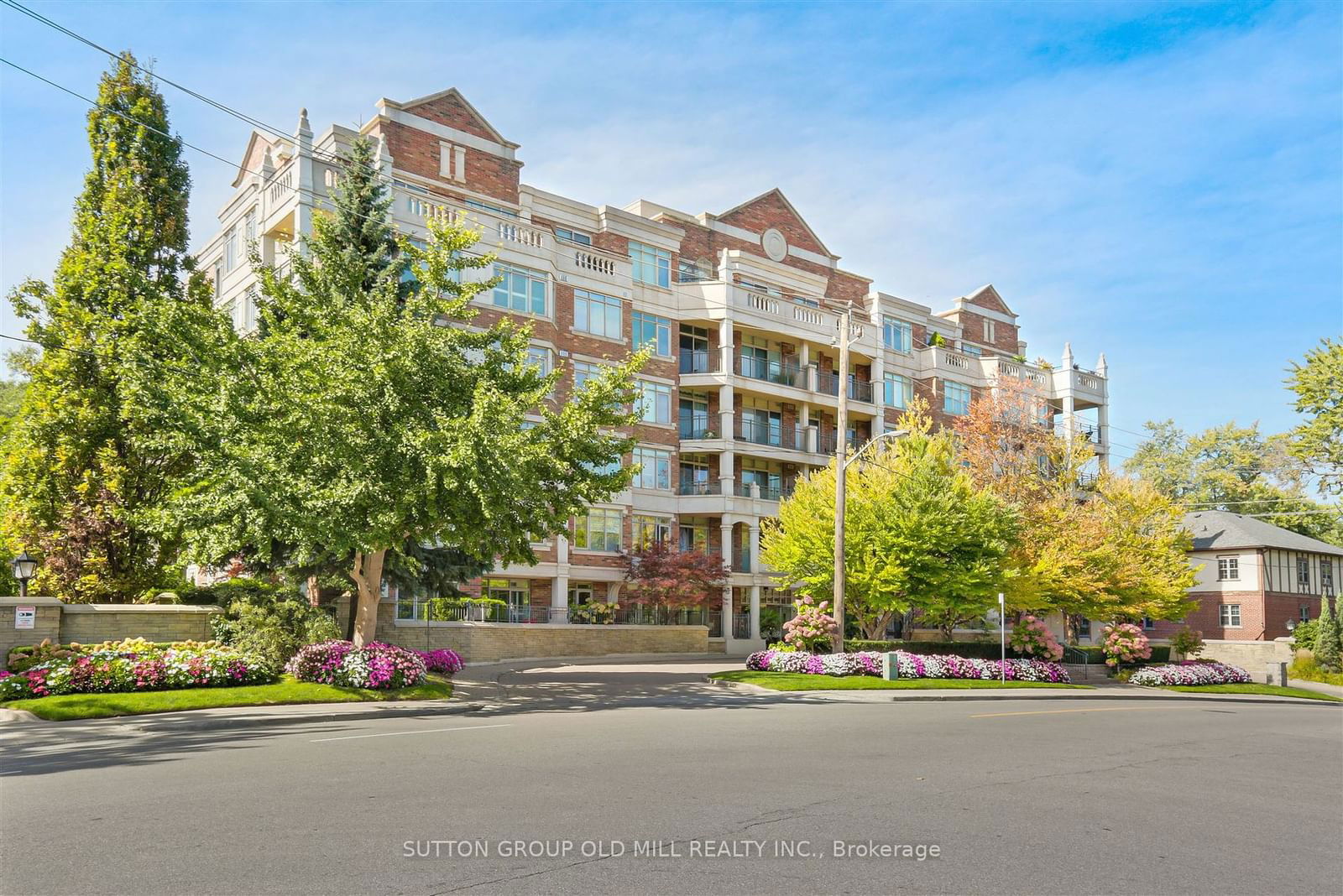 Kensington at Old Mill II Condos, Etobicoke, Toronto