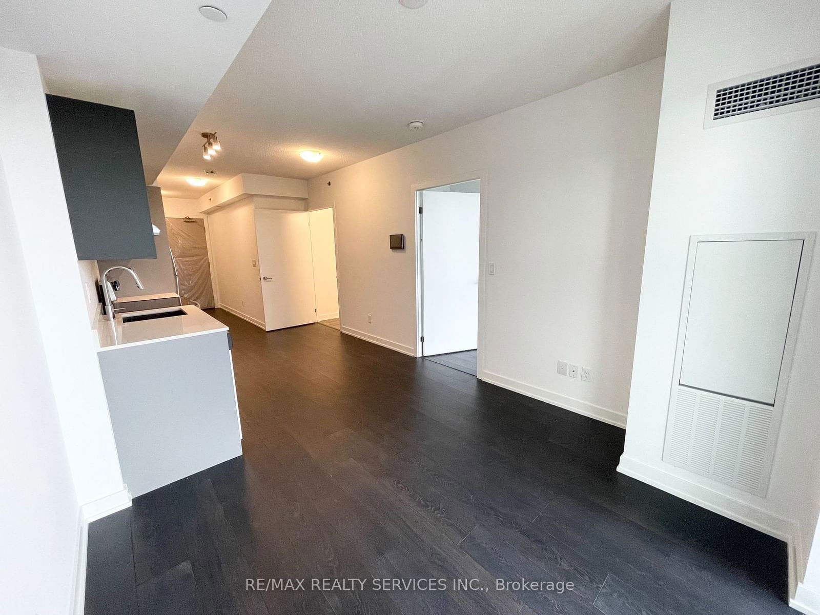 3200 Dakota Common, unit B501 for rent