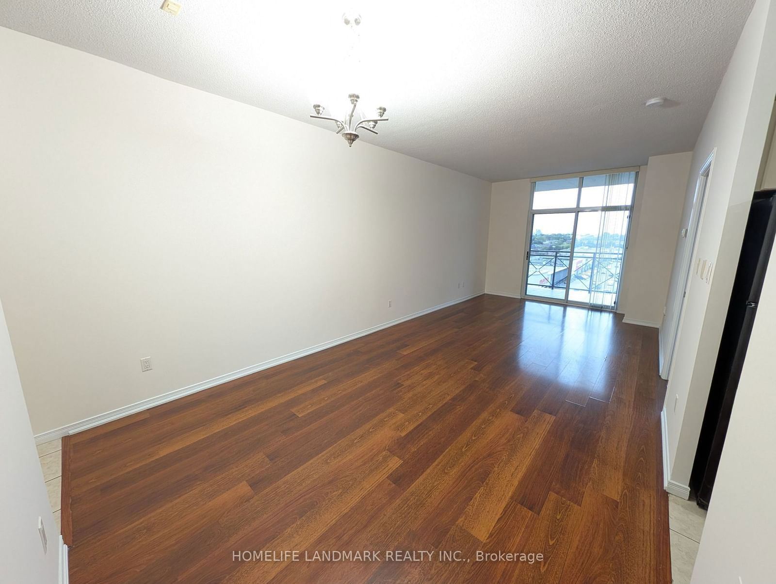 2772 Keele St, unit 807 for rent