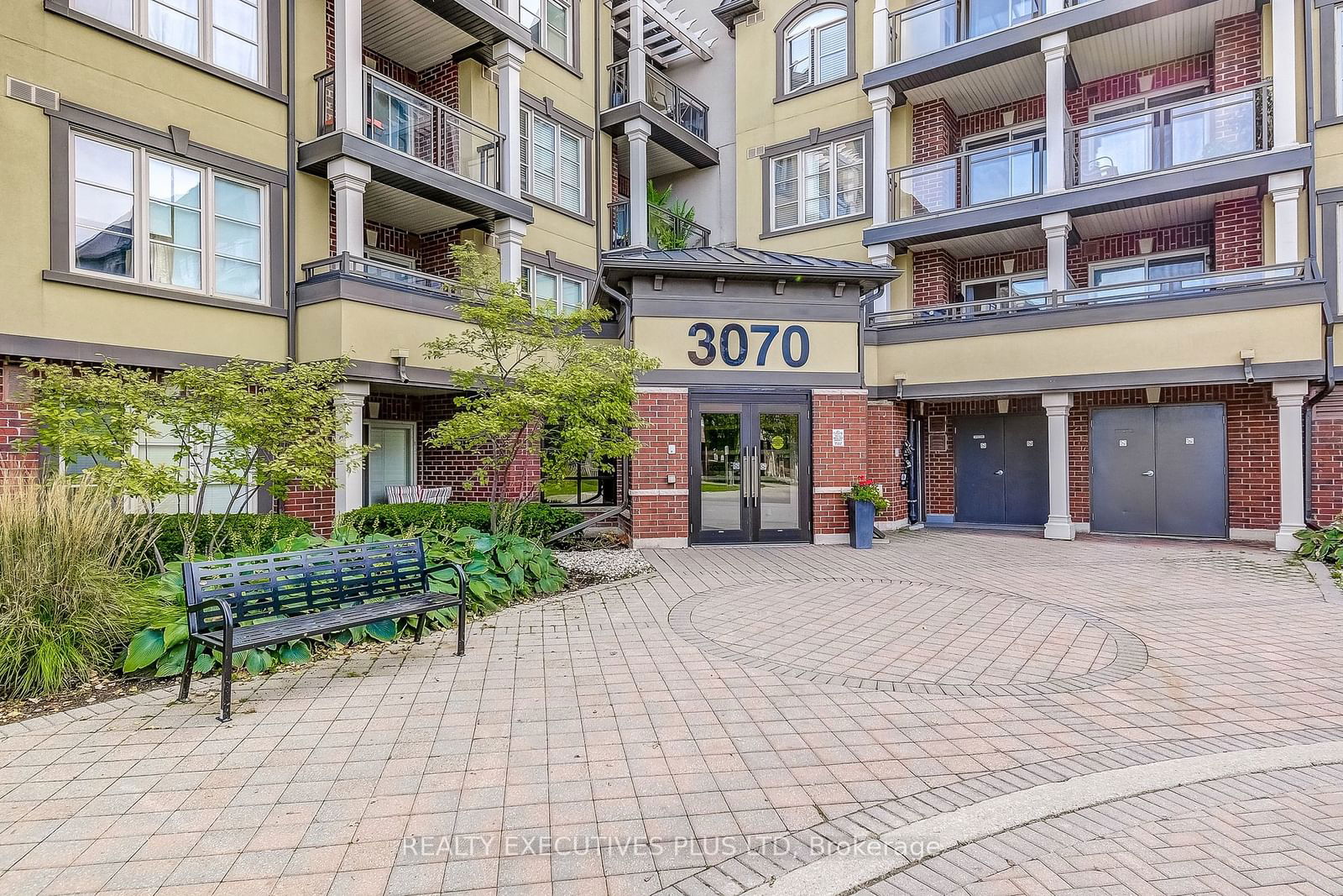 3070 Rotary Way, unit 103 for sale