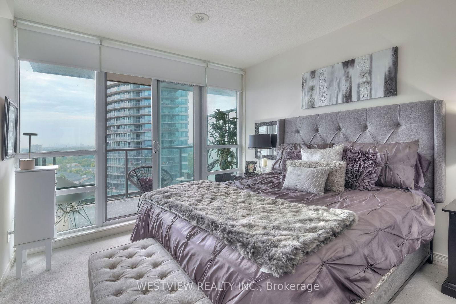 2230 Lake Shore Blvd, unit 1502 for sale