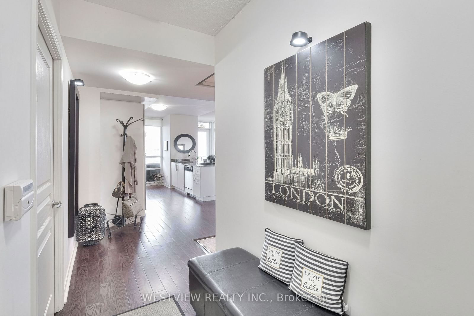 2230 Lake Shore Blvd, unit 1502 for sale