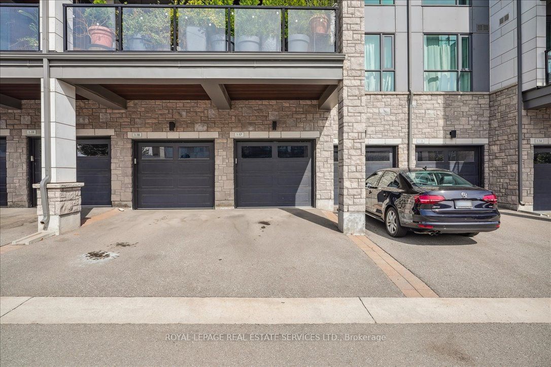 2388 Khalsa Gate, unit 105 for sale