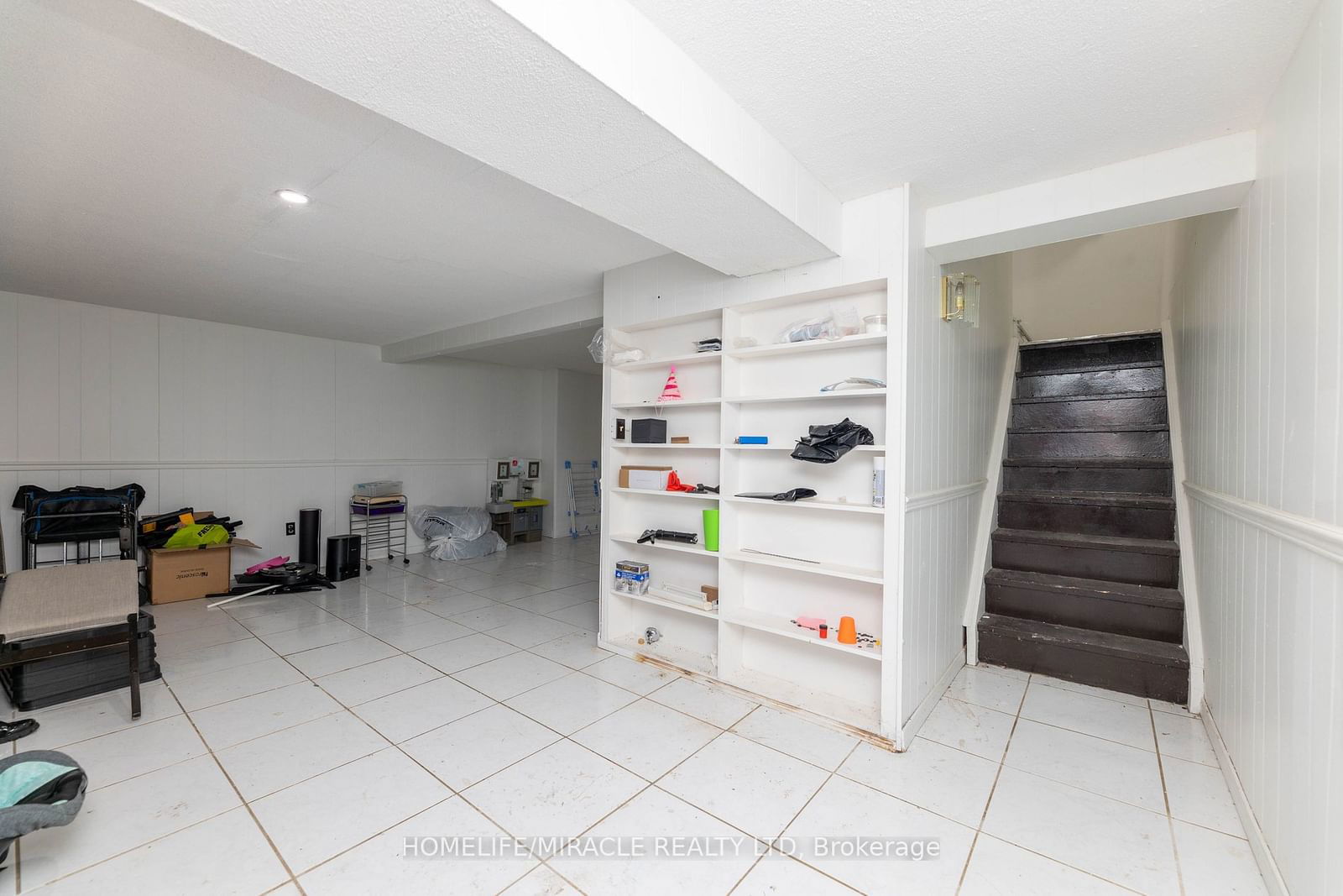 366 Driftwood Ave, unit 20 for sale