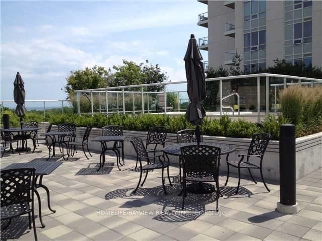 3865 Lakeshore Blvd W, unit 206 for rent