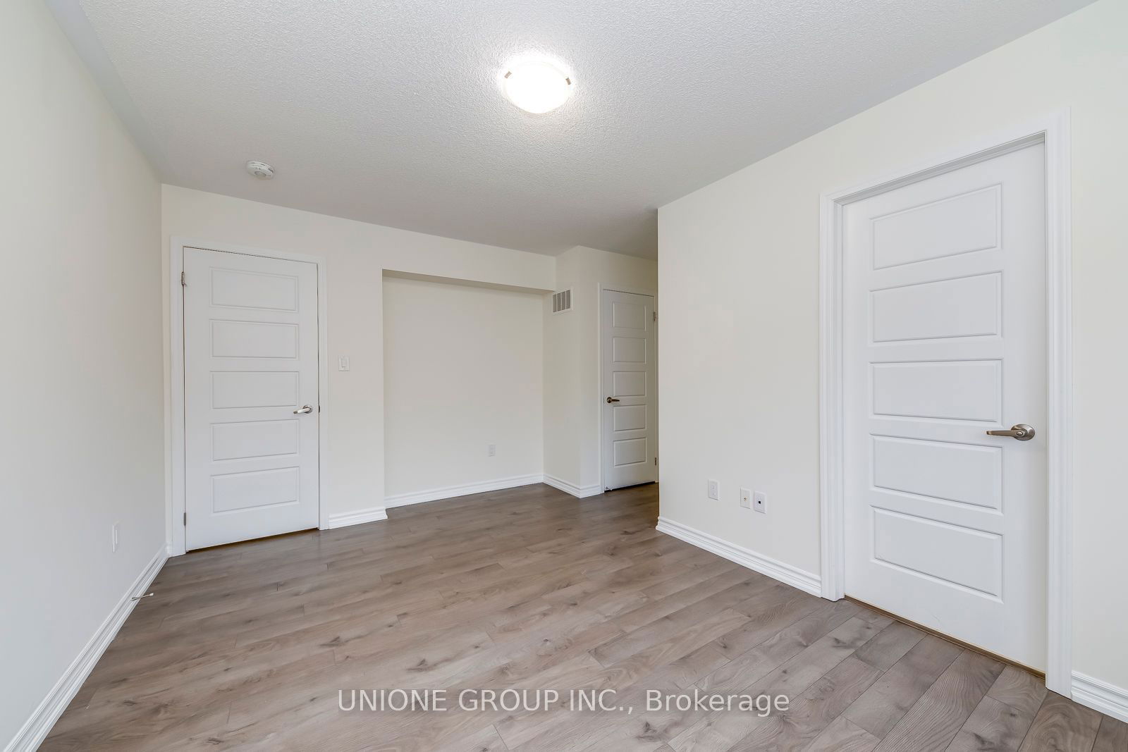 501 Buckeye Crt, unit 13 for rent