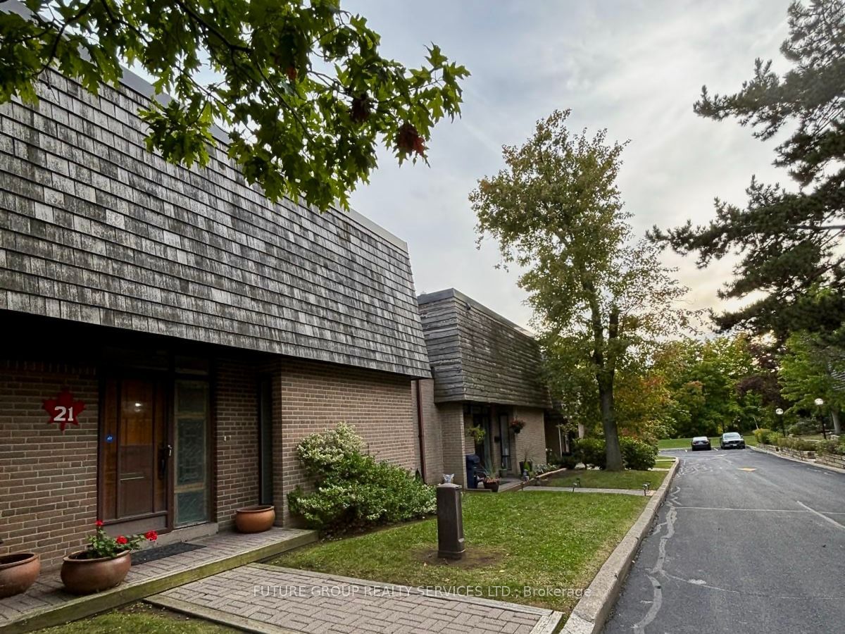 Redstone Path Townhouses, Etobicoke, Toronto