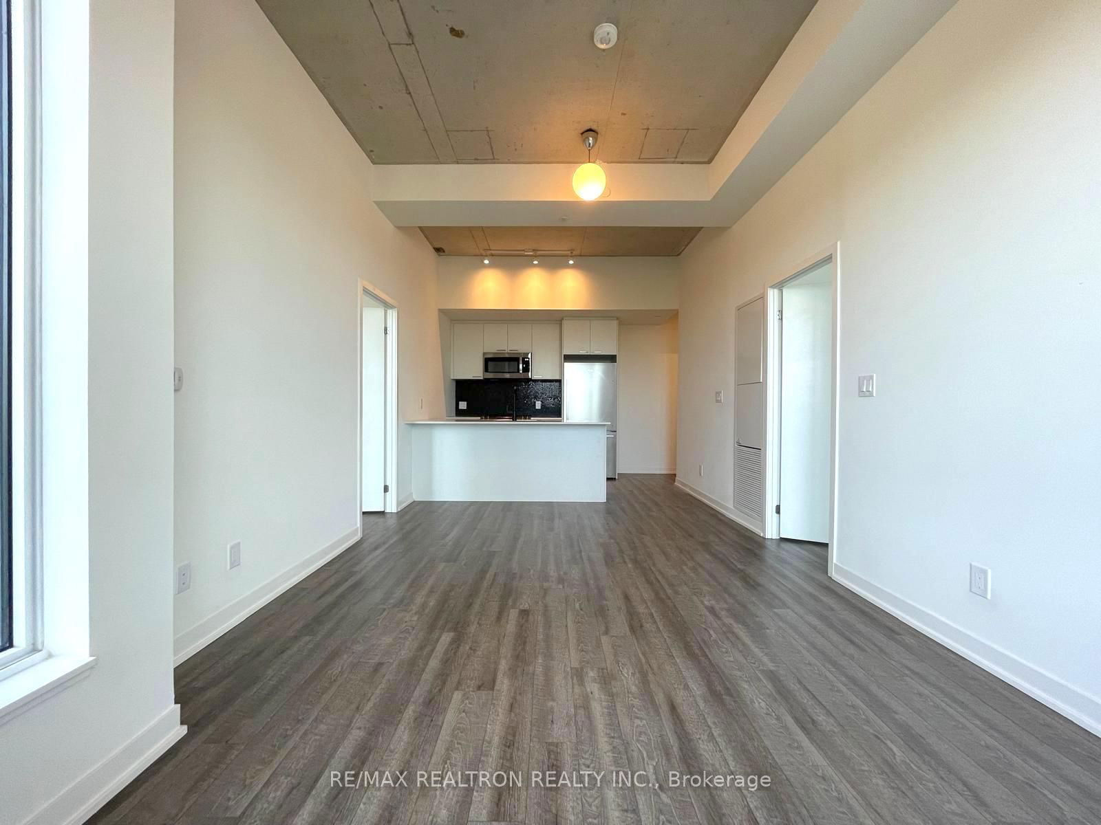 1808 St Clair Ave W, unit 604 for rent