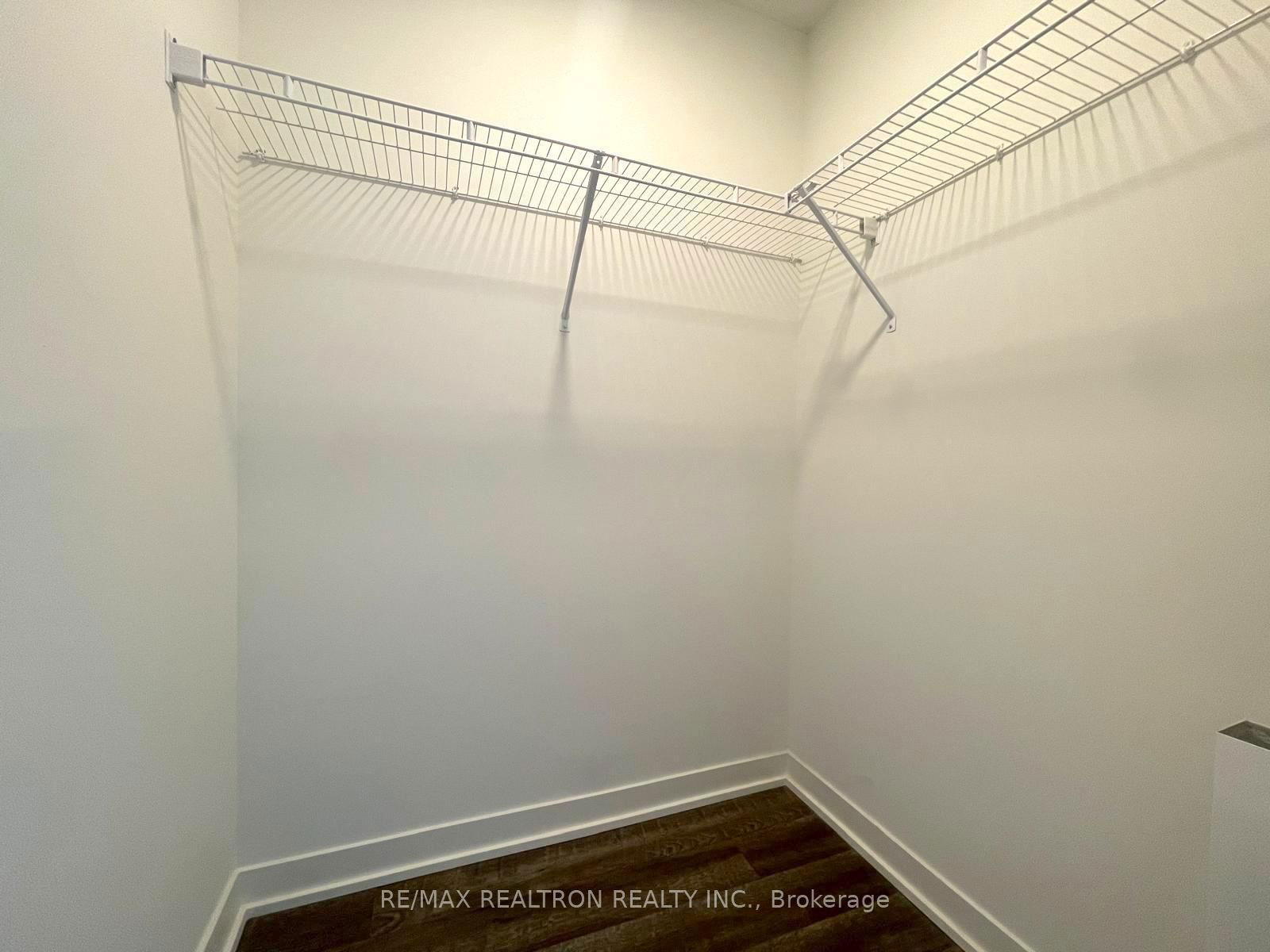 1808 St Clair Ave W, unit 604 for rent