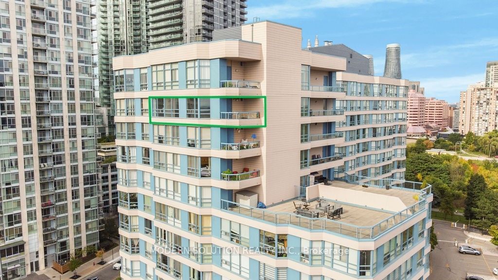 250 Webb Dr, unit 1504 for sale