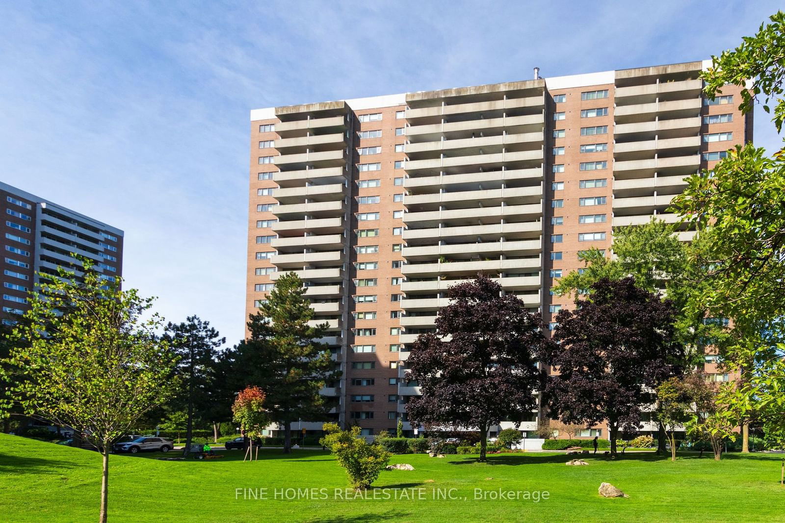 Lambton Square, York Crosstown, Toronto