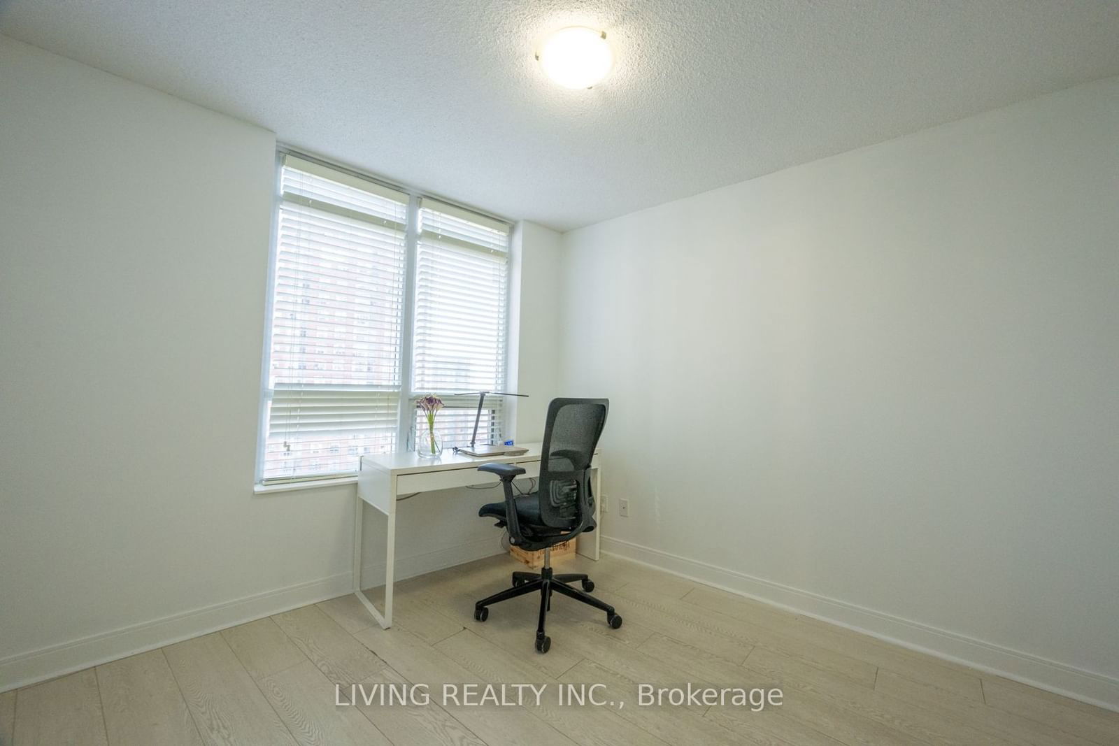 330 Burnhamthorpe Rd, unit 1008 for sale