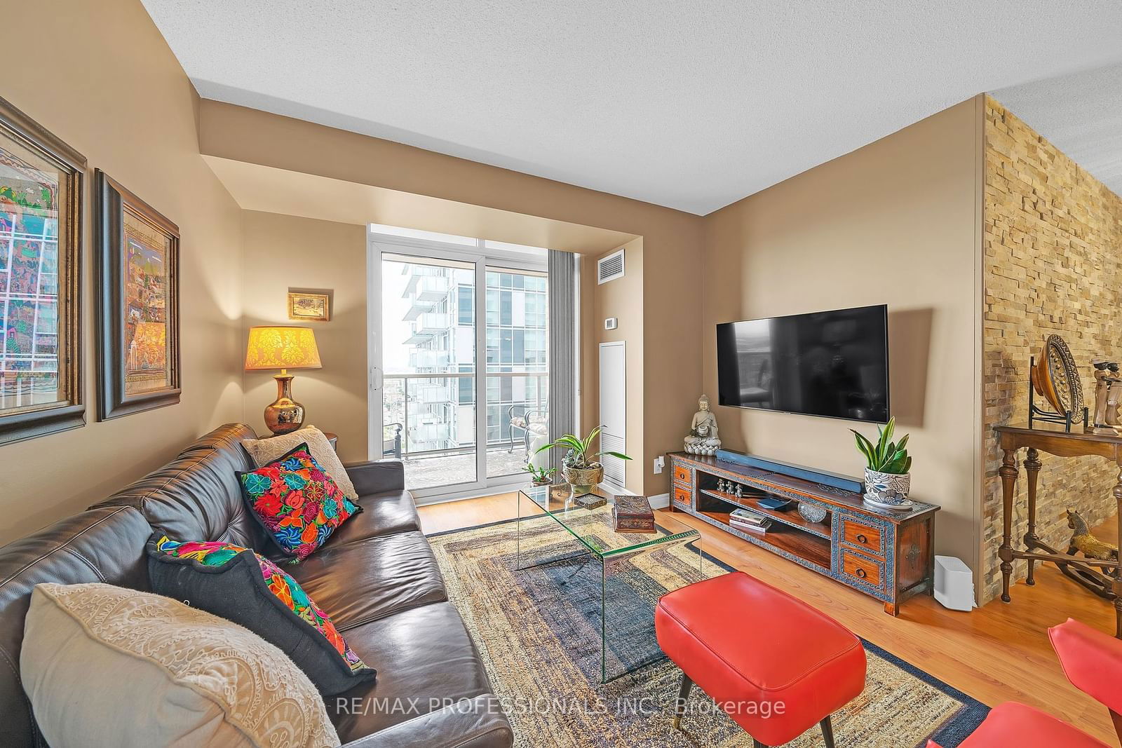 5233 Dundas St, unit 1728 for sale