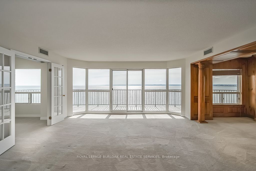 2190 Lakeshore Rd, unit 705 for rent