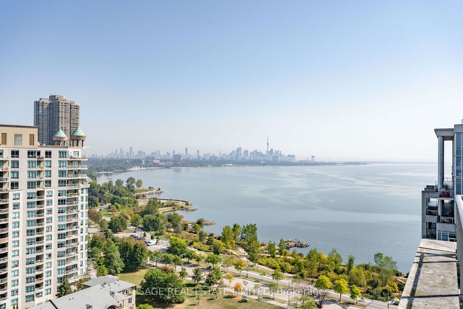 2119 Lake Shore Blvd W, unit 203 for sale