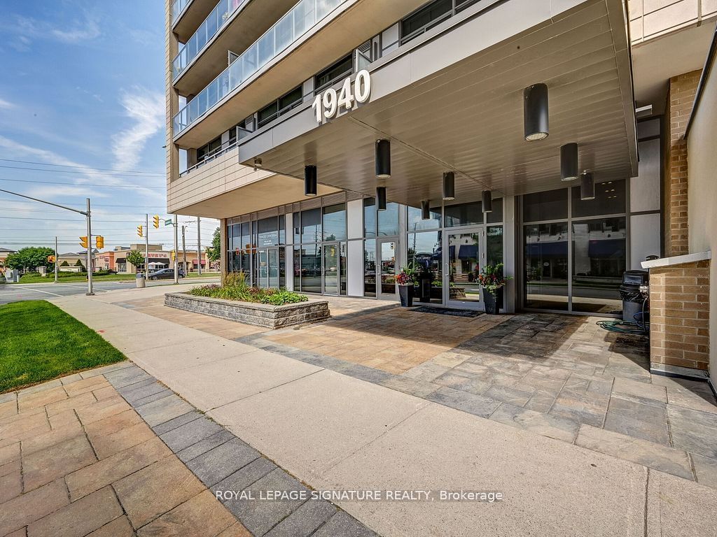 1940 Ironstone Dr, unit 1709 for sale