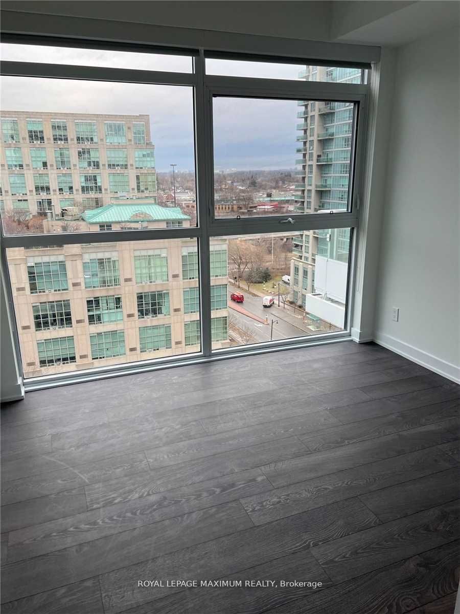 251 Manitoba St, unit 1110 for rent